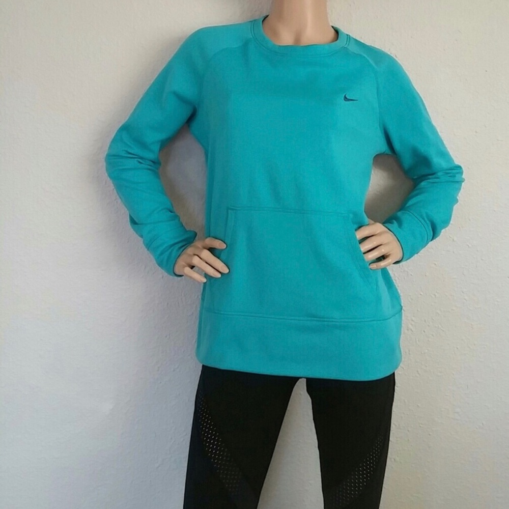 Nike Women’s Medium DryFit Pullover Tiffany Blue💙